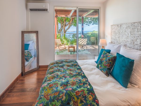 St. Barts Home 985552