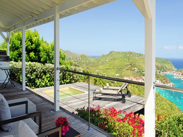 St. Barts Home 985553