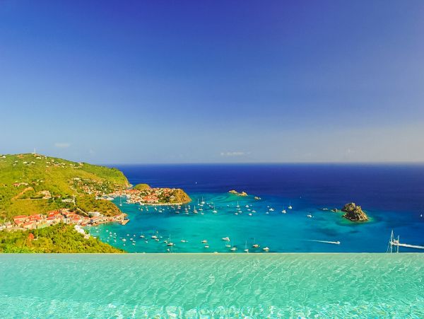 St. Barts Home 985553