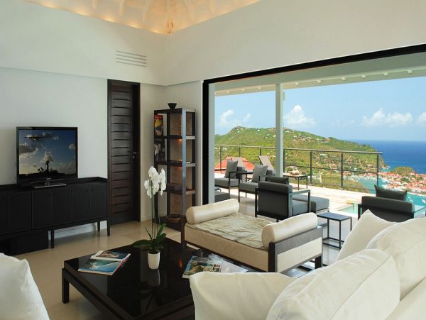 St. Barts Home 985553