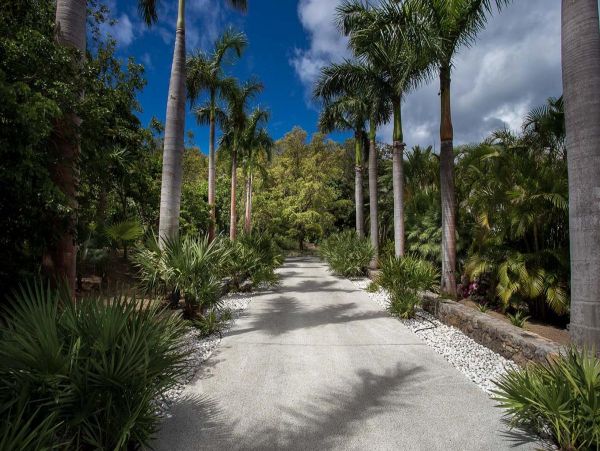 St. Barts Home 985554
