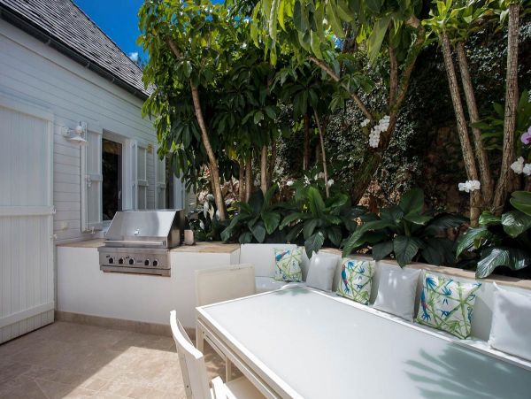 St. Barts Home 985554