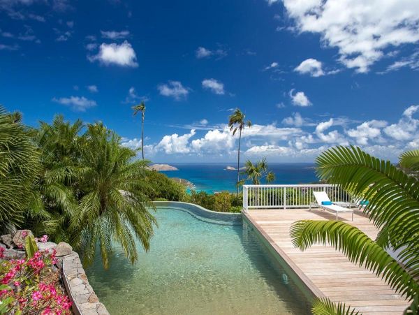 St. Barts Home 985554