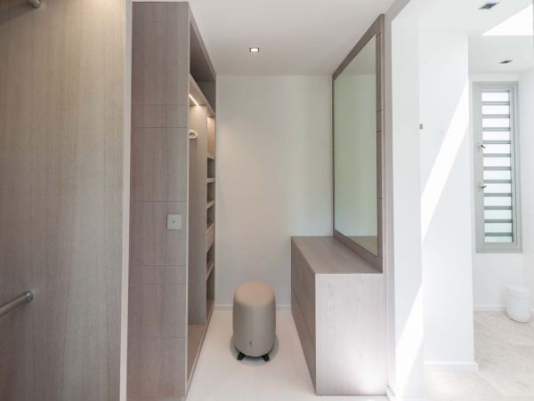 St. Barts Home 985555