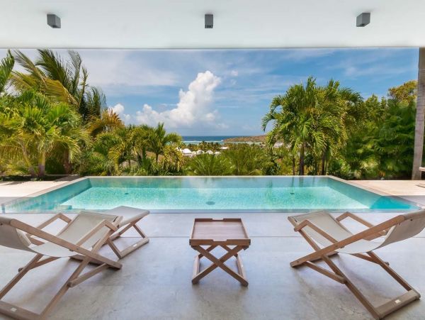 St. Barts Home 985555