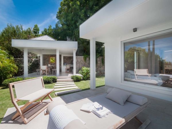St. Barts Home 985555