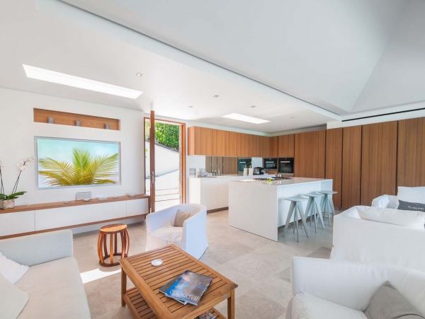 St. Barts Home 985555