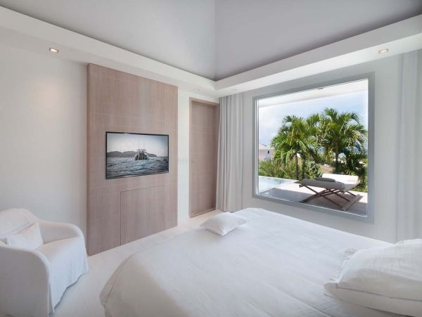 St. Barts Home 985555