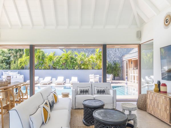 St. Barts Home 985556