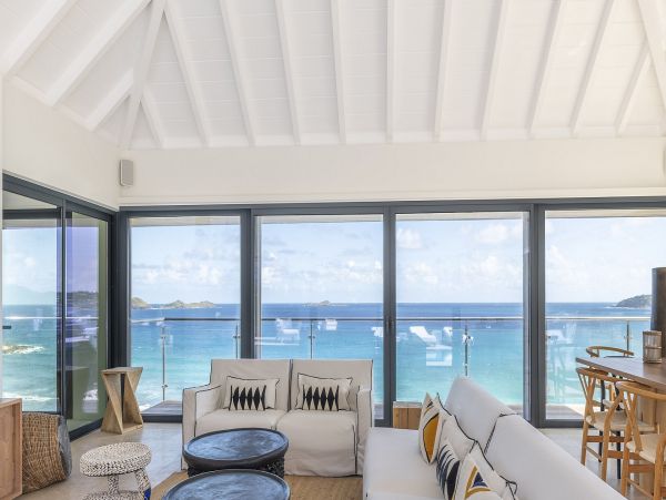 St. Barts Home 985556