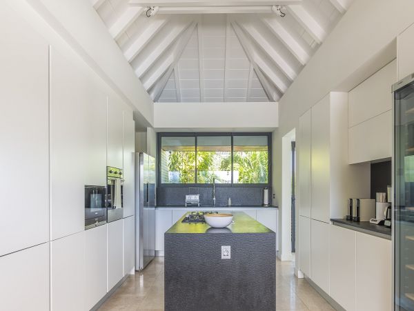 St. Barts Home 985556