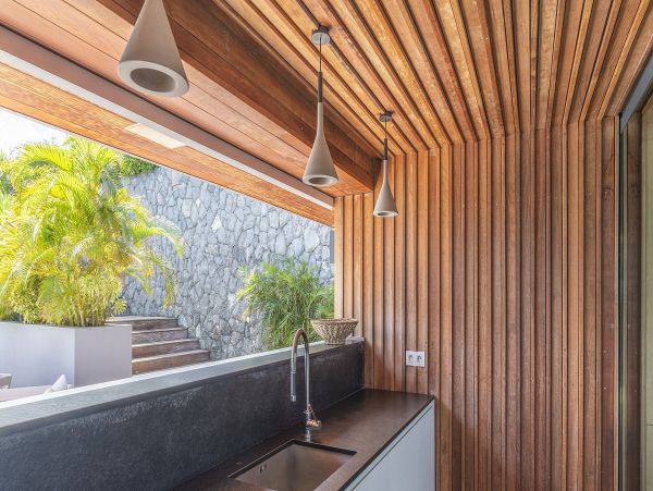 St. Barts Home 985556