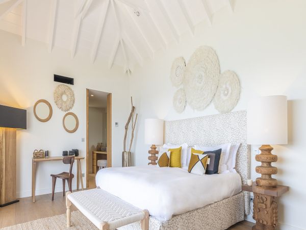 St. Barts Home 985556