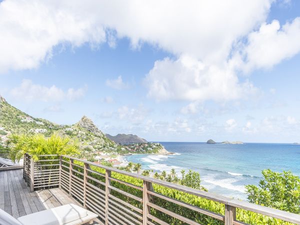 St. Barts Home 985556