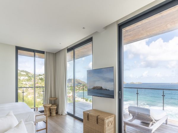 St. Barts Home 985556