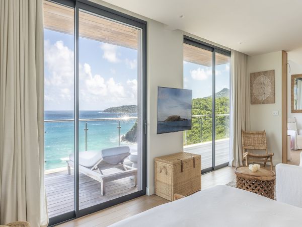 St. Barts Home 985556