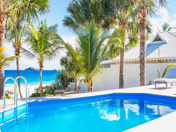 St. Barts Home 985557