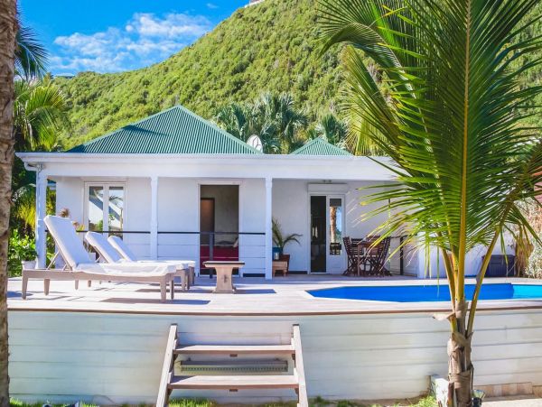 St. Barts Home 985557