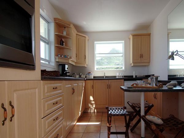 St. Barts Home 985558