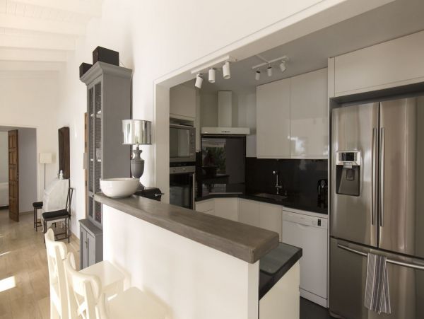 St. Barts Home 985561