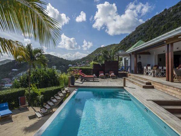 St. Barts Home 985562