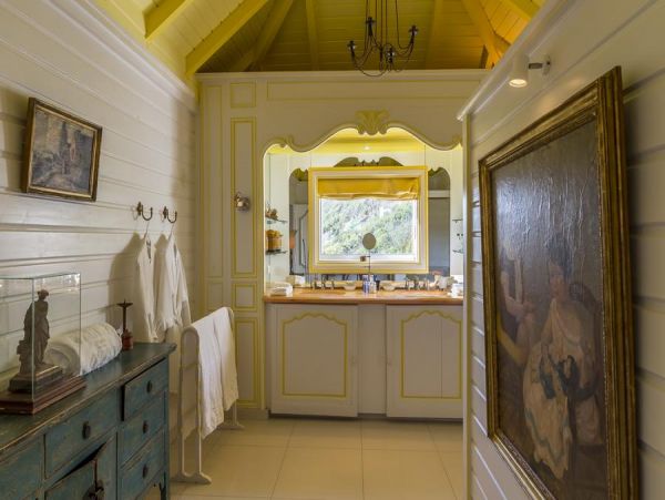 St. Barts Home 985562