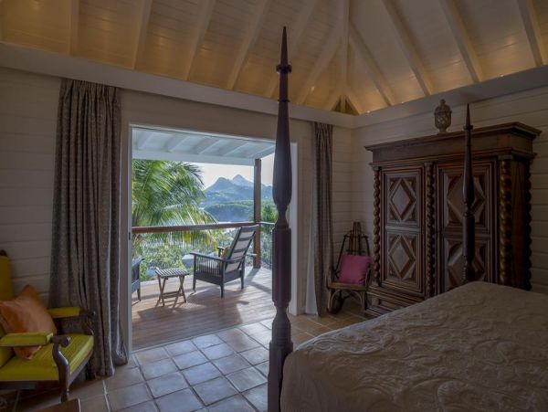 St. Barts Home 985562