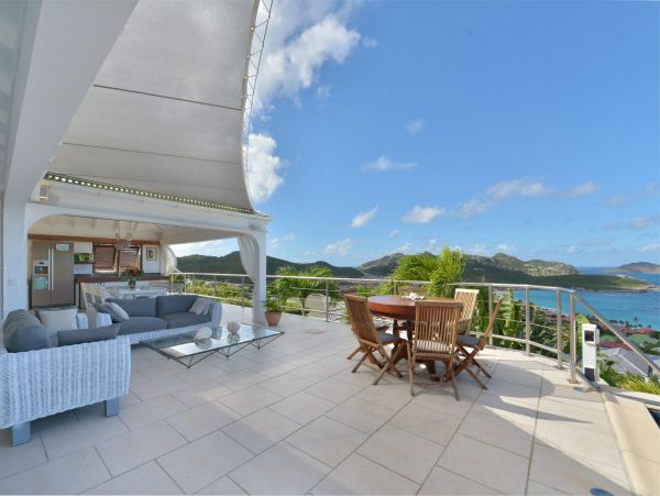 St. Barts Home 985563