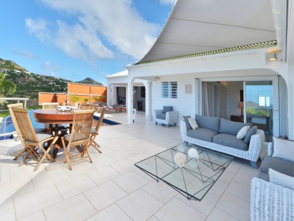 St. Barts Home 985563