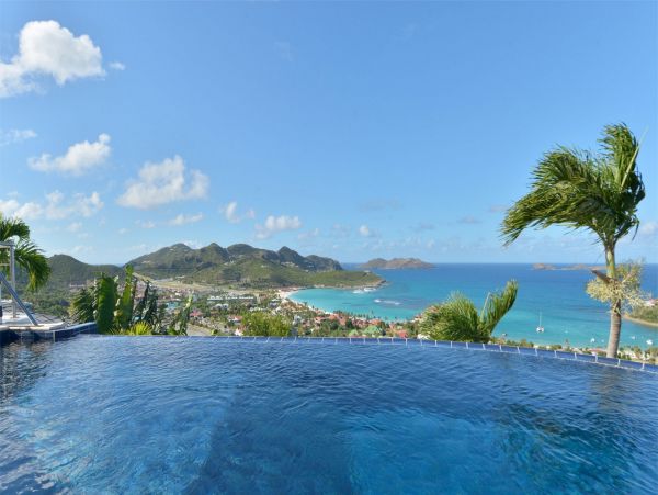 St. Barts Home 985563
