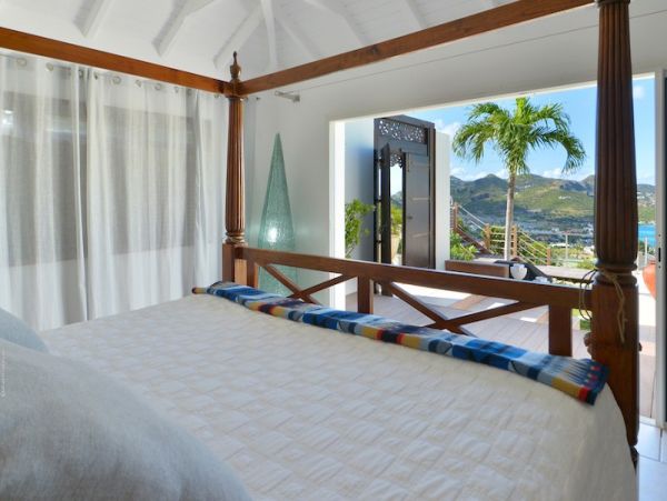 St. Barts Home 985563