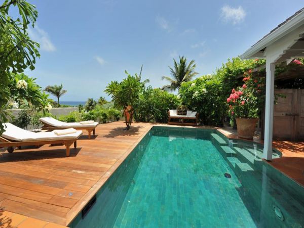 St. Barts Home 985565