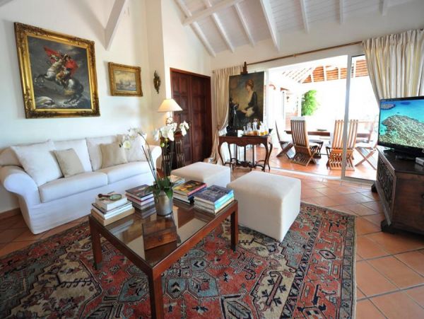 St. Barts Home 985565