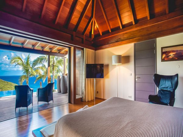 St. Barts Home 985567