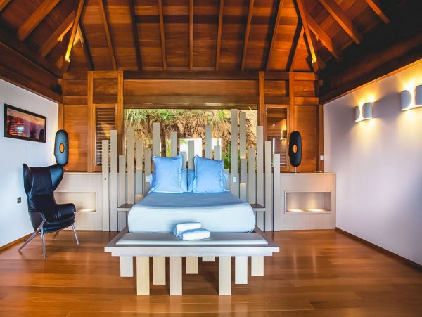 St. Barts Home 985567