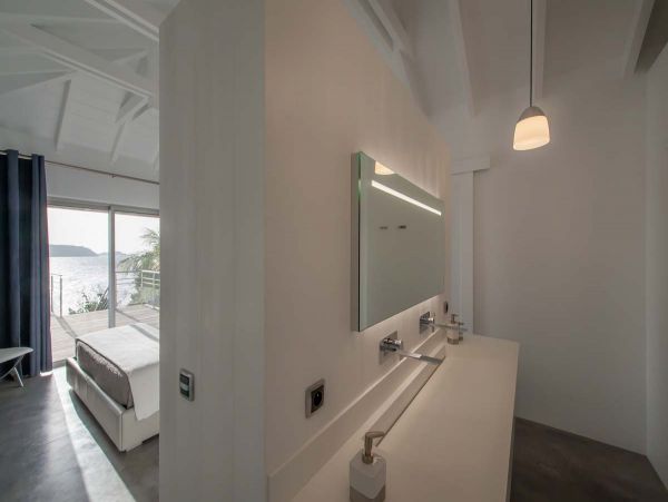 St. Barts Home 985568