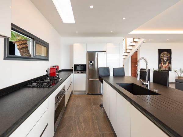 St. Barts Home 985570