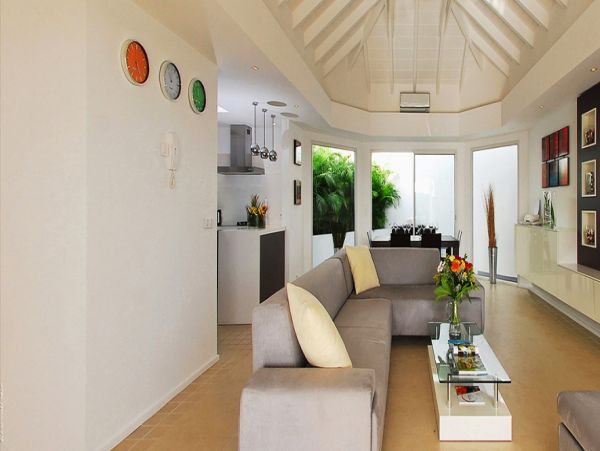 St. Barts Home 985572