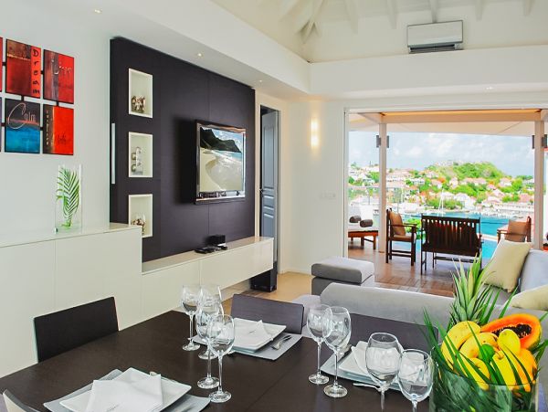 St. Barts Home 985572