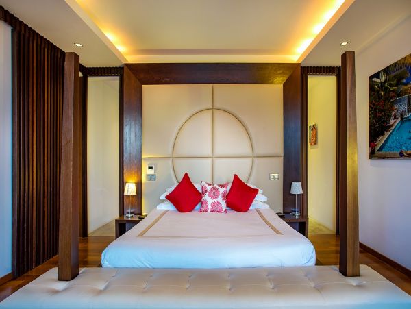 St. Barts Home 985574