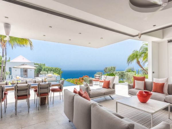 St. Barts Home 985574