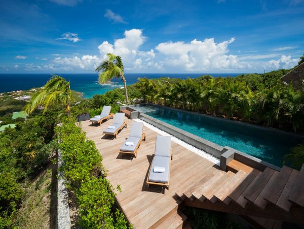 St. Barts Home 985576