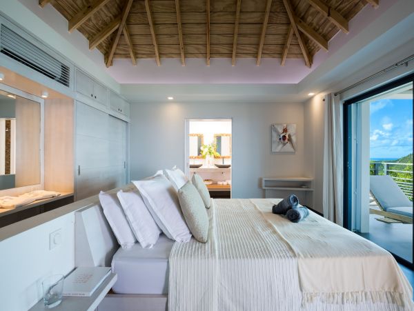 St. Barts Home 985576