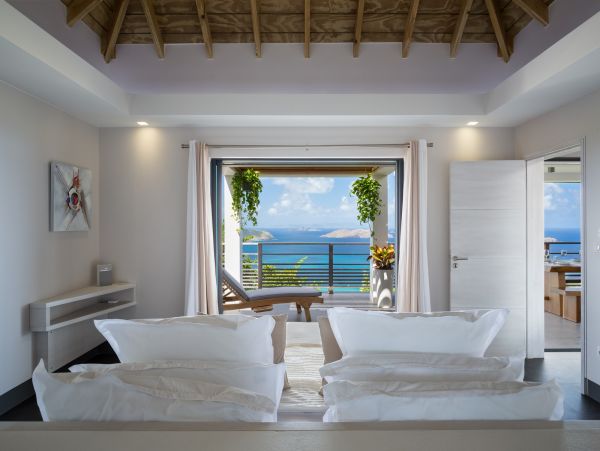St. Barts Home 985576