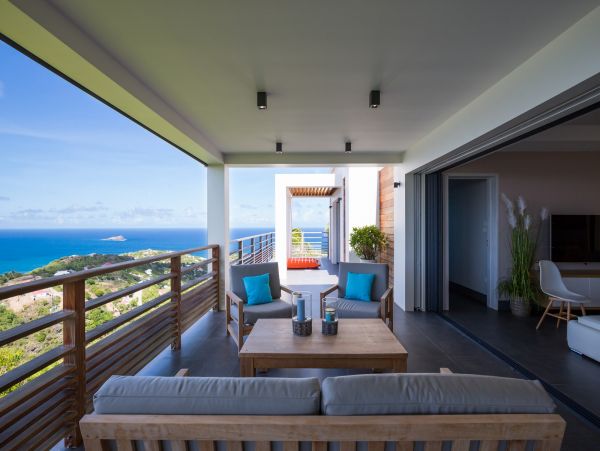 St. Barts Home 985576