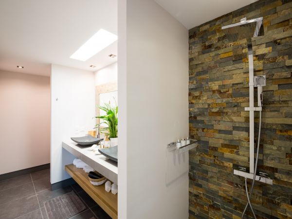St. Barts Home 985576