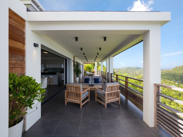St. Barts Home 985576