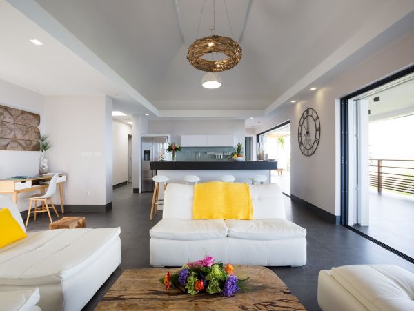 St. Barts Home 985576