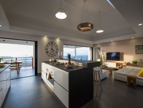 St. Barts Home 985576
