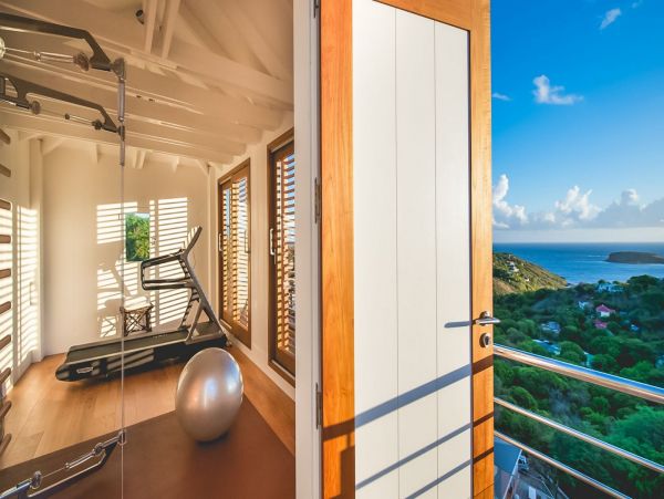 St. Barts Home 985577